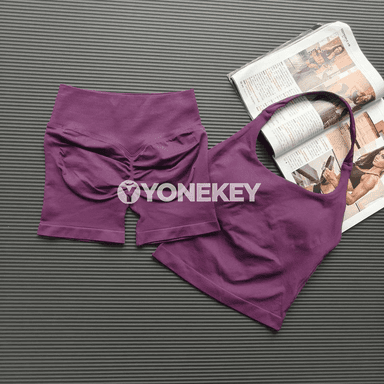 Zenanlar üçin tikinsiz sport toplumy: top we şortik