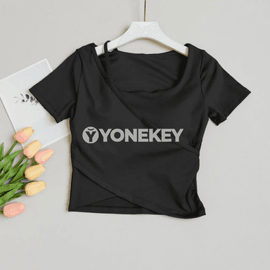 Zenanlar üçin slim fit sport maýkasy, ýoga we pilates üçin