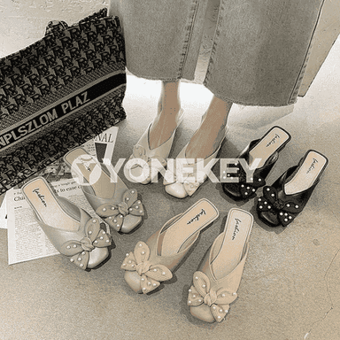 Zenanalar üçin niýetlenen öňi ýapyk şypbyk 