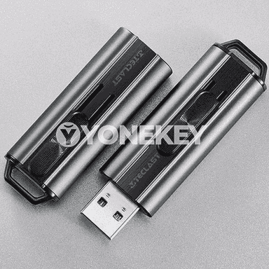 USB fleşka. 