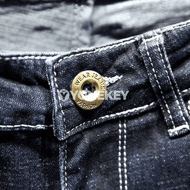 Erkekler üçin dar kesimli, ýyrtyk görnüşli denim jeans, elastik