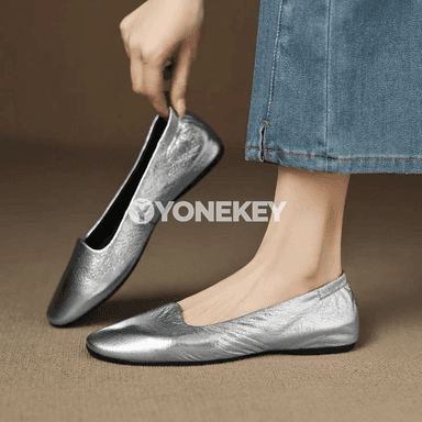 Zenanlar üçin ýumşak taganly slip-on tekiz aýakgaplar