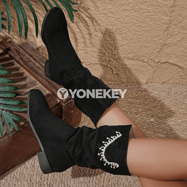 Zamşly platformaly zenan boots, rhinestone bezegli, tegelek burunly