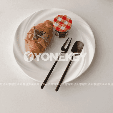 Koreý stilindäki çemçe-pyçak 