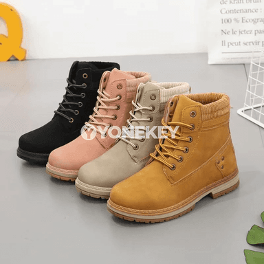 Zenanlar üçin ýokary boýunly moda gülli gündelik ädikler