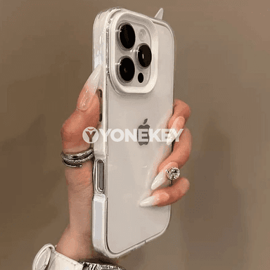 iPhone 11-16 üçin translýuçar ýüpek ýaly ýeňil gorag gapagy