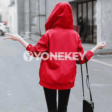 Gyzlar üçin niýetlenen owadan penjek 