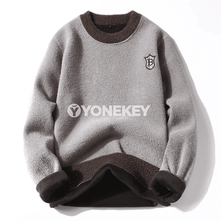 Erkekler üçin ýyly trikotaž switer, zolakly nagyşly, gyş üçin rahat model