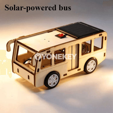 Gün energiýasy bilen işleýän DIY okuw oýunjak — awtobus modeli
