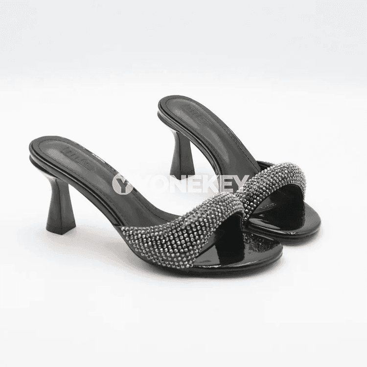 Aýal-gyzlar üçin beýikli rhinestone sandallar, açyk burunly şypbyk