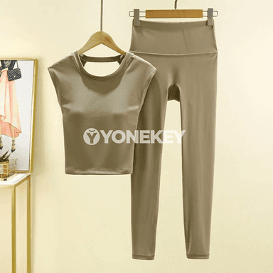 Aýallar üçin yoga sport toplumy, 2 bölekli, ýeňil we dem alýan