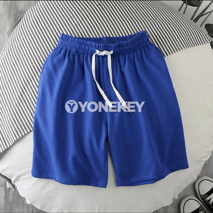 Erkek sport şorty, dem alýan we çalt gurýan mesh mata