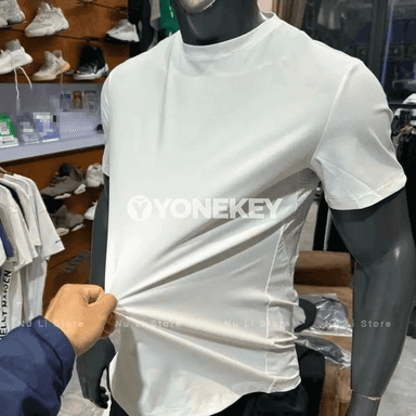Tomus üçin ýeňil, dem alýan oglan sport şortigi, giň kesim