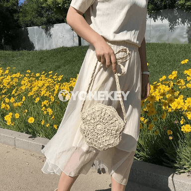 Zenanlar üçin tegelek saman crossbody sumka, elde örülen boho stil