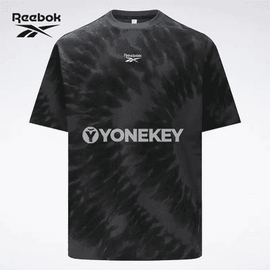 Oglanlar üçin gysga ýeňli sport futbolka.