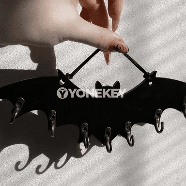 Bat şekilli diwar asgyjy, Halloween bezegi we köpfunksional tertipleýji