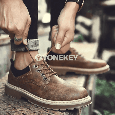 Erkekler üçin retro deri ankle köwüşler, gündelik we ýeňil iş köwüşi
