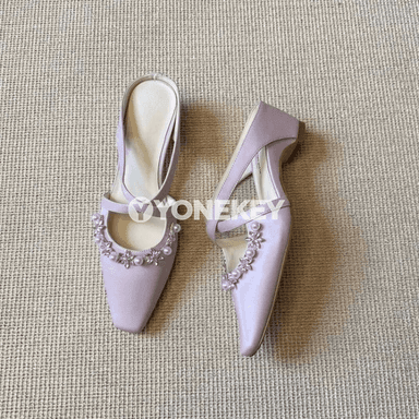 Zenanlar üçin merjenli inçe gaýyşly tomus sandal-şypbyk