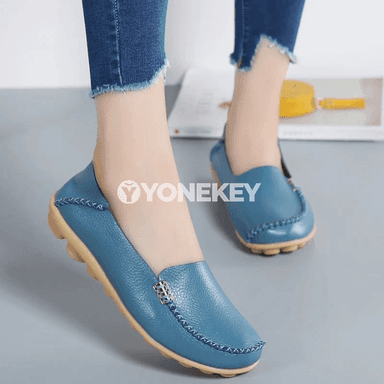 Zenanlar üçin bezegli lakly baletka köwüşleri, ýeňil loafers