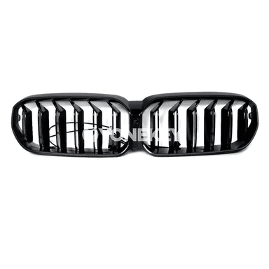 BMW 5 Series G30/G31 üçin LED öň radiator gözenegi, Glossy Black