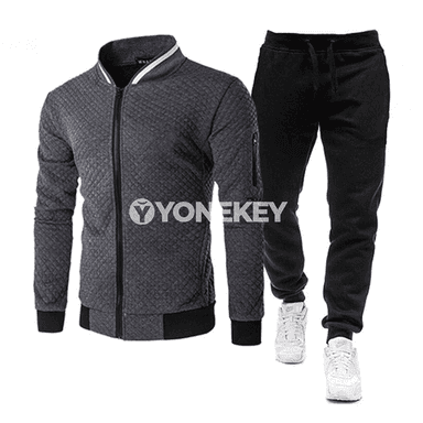 Erkekler üçin sport kostýum toplumy, iki bölekli, güýz-gyş üçin ýyly model