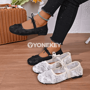 Zenanlar üçin moda rahat we giň ölçegli Mary Jane köwşügi.