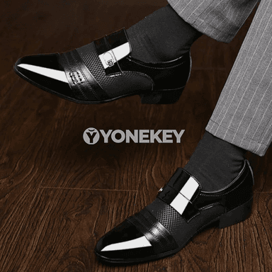 Erkekler üçin klassik ofis aýakgaplary, slip-on, giň ölçeg