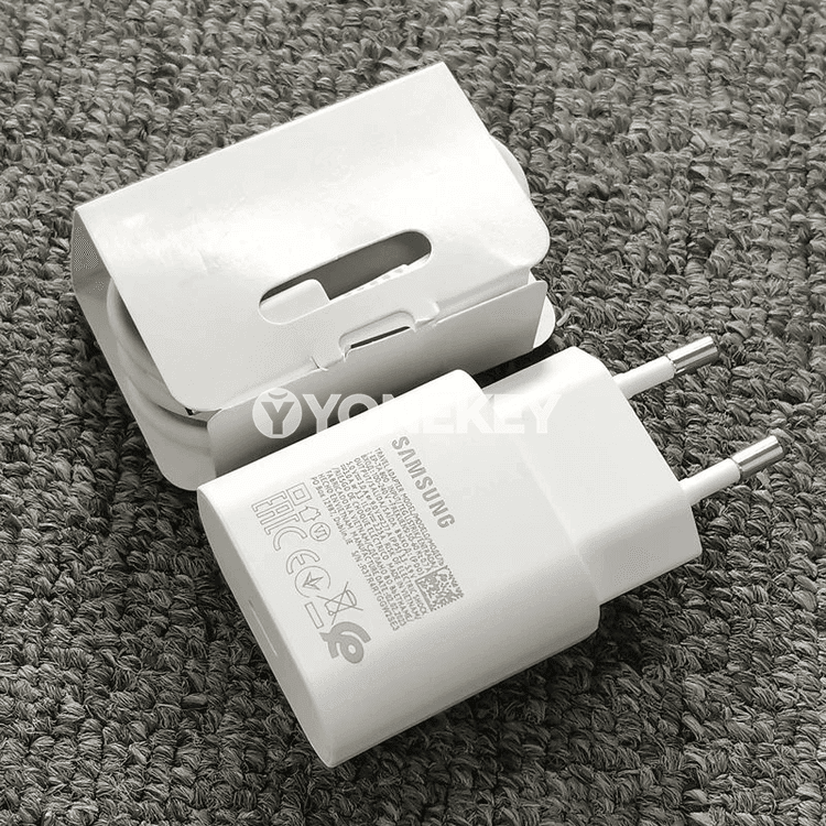 Samsung 25W PD çalt zarýad beriji adapter, Type-C kabel bilen