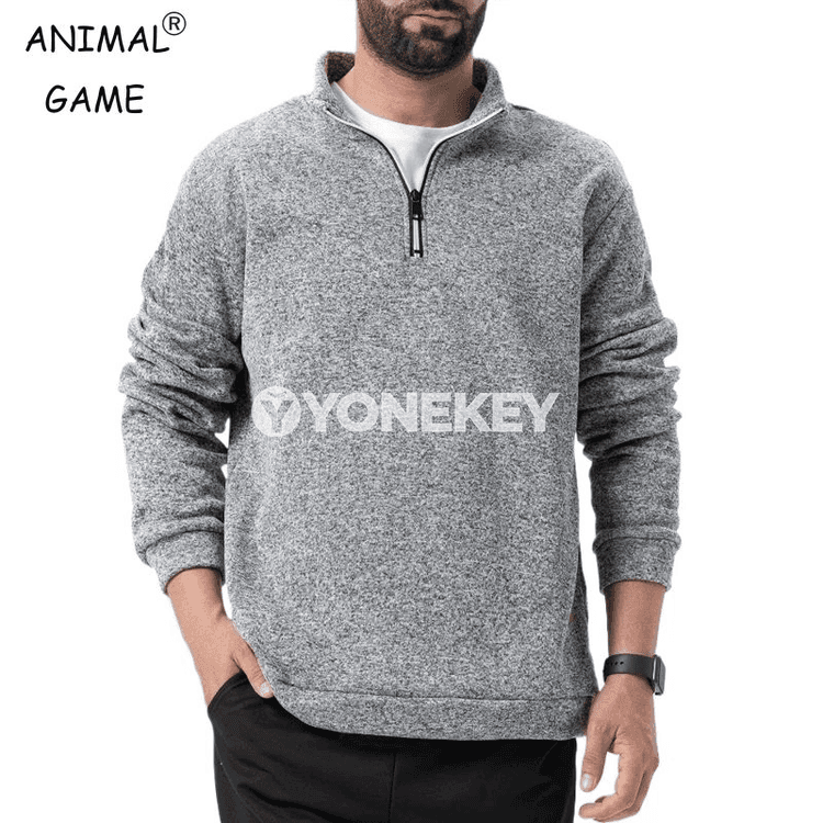 Erkekler üçin zipli ýeňil sweatshirt, bir reňkli, dik ýaka