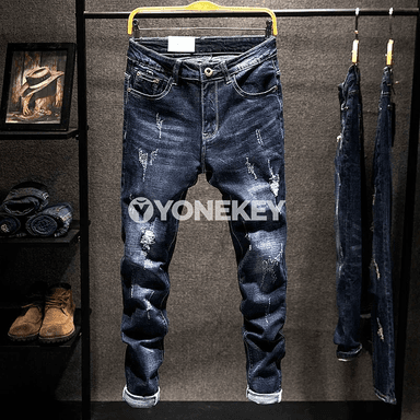 Erkekler üçin dar kesimli, ýyrtyk görnüşli denim jeans, elastik