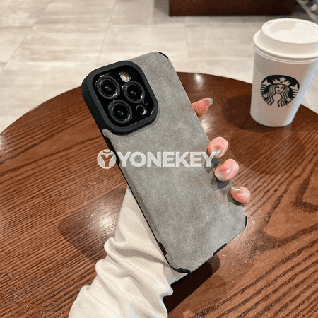 iPhone 11–16 üçin deri görnüşli şokdan goragly telefon gaby