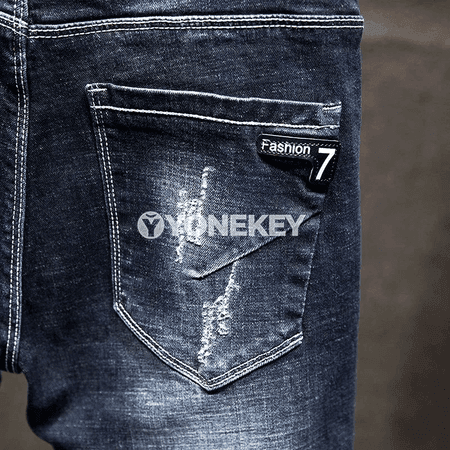 Erkekler üçin dar kesimli, ýyrtyk görnüşli denim jeans, elastik