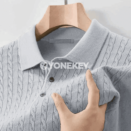 Erkekler üçin güýzlük polo switer, V boýun, düwmejikli