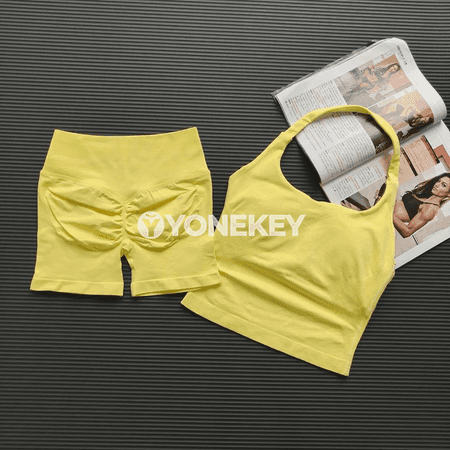 Zenanlar üçin tikinsiz sport toplumy: top we şortik