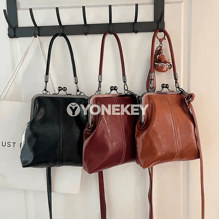 Zenanlar üçin vintage stilindäki goňur egnine asylýan sumka