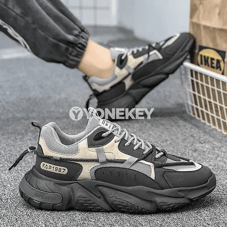 Erkekler üçin ýeňil mesh sport köwüşler, bagjykly, slipmaýan
