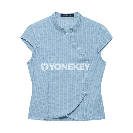 Zenanlar üçin zolakly ýazky rahat köýnek-bluza