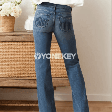 Zenanlar üçin vintage açyk gök slim jeans balaklar, uzyn görnüş, ofis üçin