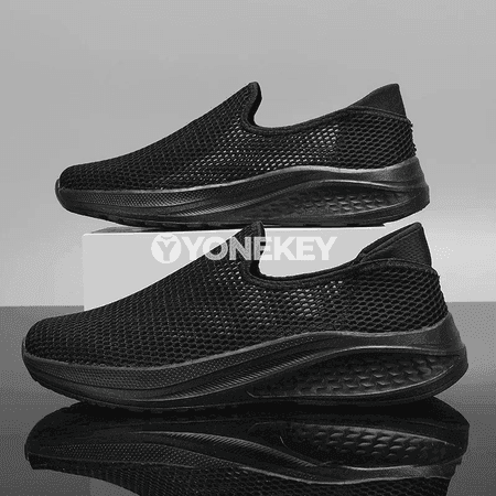 Erkekler üçin ýeňil mesh köwüşler, dem alýan slip-on rahat model
