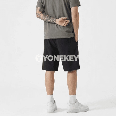 Erkekler üçin ýeňil sport şortiklary, jübili, giň kesim