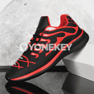  Erkekler üçin niýetlenen moda sport aýakgaplary.