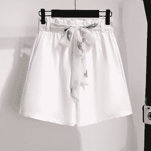 Gyzlar üçin niýetlenen komplekt  kofta+şortik 