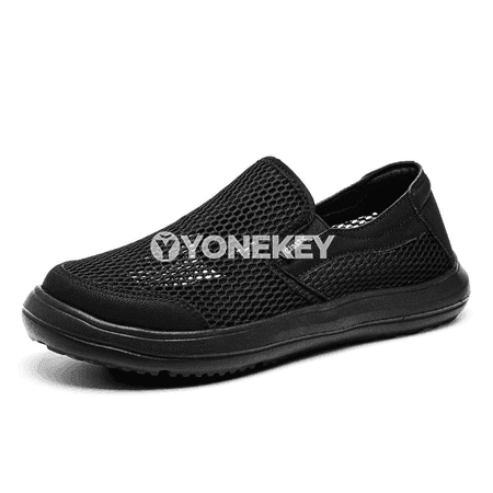 Erkekler üçin ýeňil dem alýan mesh krossowkalar, uly ölçegli, slip-on