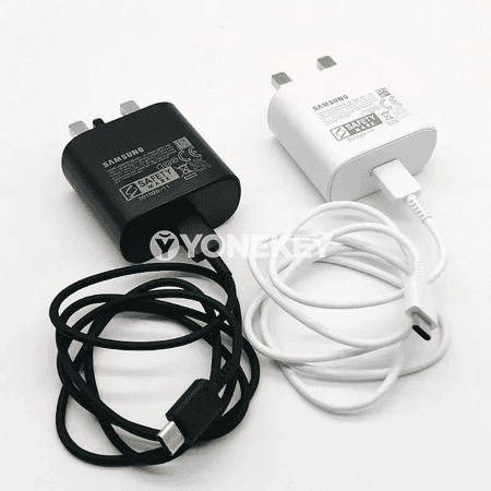 Samsung 25W çalt güýçlendiriji UK wilkaly, Type-C kabel bilen