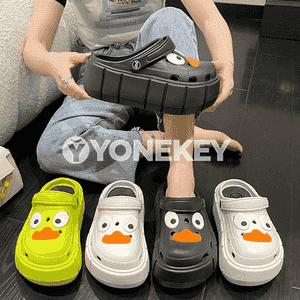 Zenanlar üçin öňi ýapyk şypbyklar 