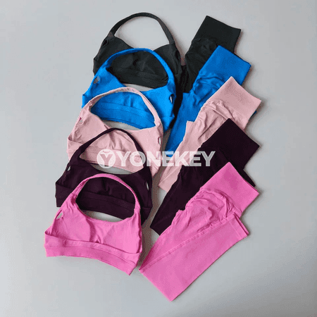 Aýal-gyzlar üçin 2 bölek sport toplumy, halter bra we leggings