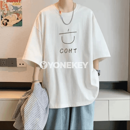Erkekler üçin ýumşak graffiti çaply gündelik futbolka, M-8XL