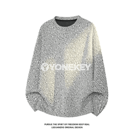 Erkekler üçin zolakly uzyn ýeňli giň sweatshirt, gündelik stil