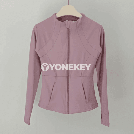 Zenanlar üçin ýyly, fermuarly sport jaket — ýeňil we çeýe