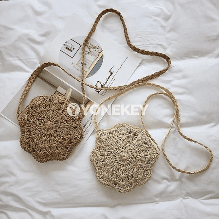 Zenanlar üçin tegelek saman crossbody sumka, elde örülen boho stil